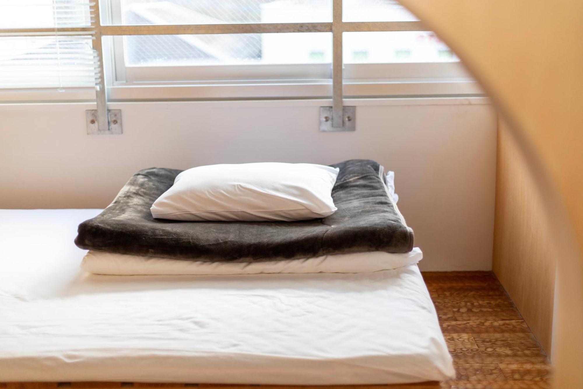 Iwashi Building Hostel Akune Экстерьер фото