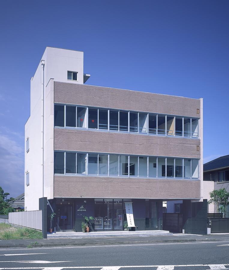 Iwashi Building Hostel Akune Экстерьер фото