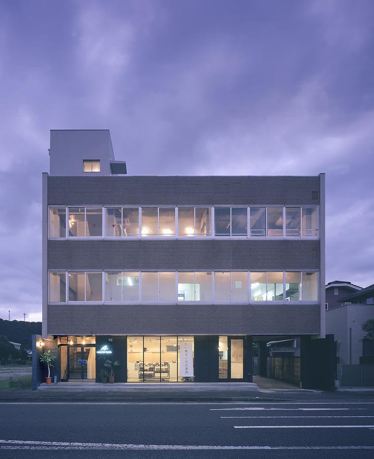 Iwashi Building Hostel Akune Экстерьер фото